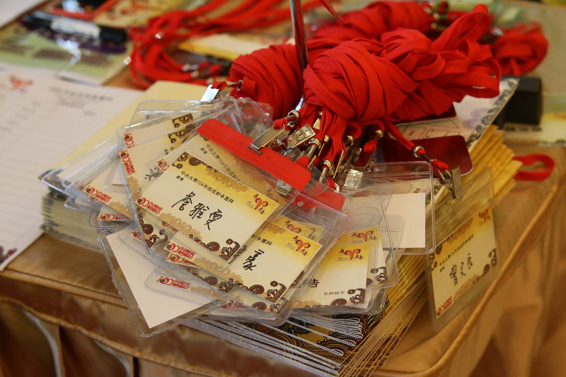 寶宥是一群企劃、設計、影像、硬體技術人員的集合，統籌整合您活動上一切的需求，是您活動上最可靠的選擇