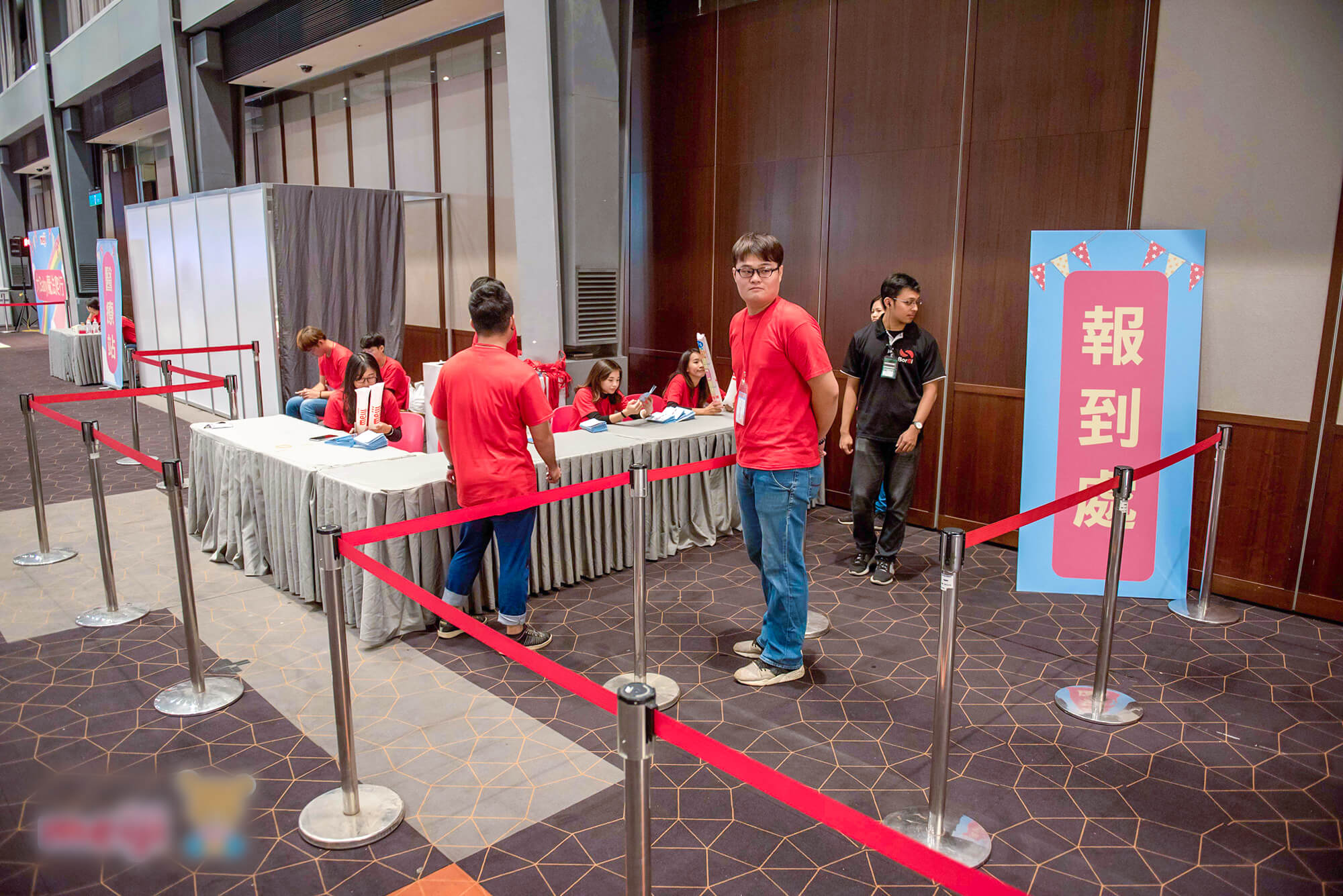 寶宥是一群企劃、設計、影像、硬體技術人員的集合，統籌整合您活動上一切的需求，是您活動上最可靠的選擇