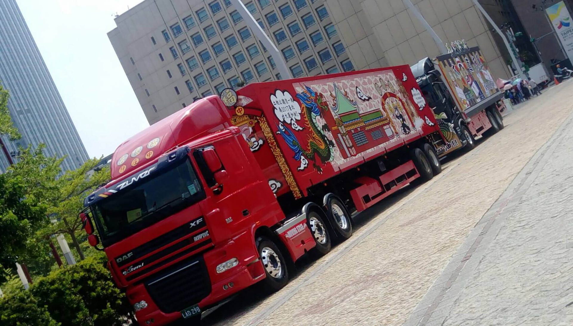 寶宥是一群企劃、設計、影像、硬體技術人員的集合，統籌整合您活動上一切的需求，是您活動上最可靠的選擇